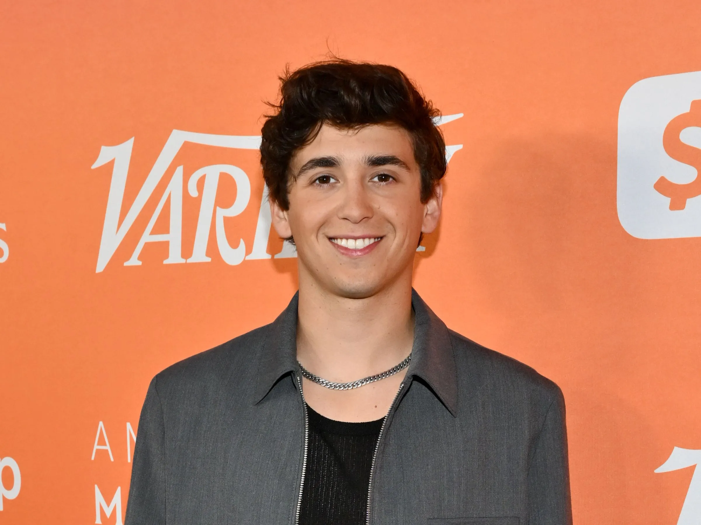 marcello hernandez height